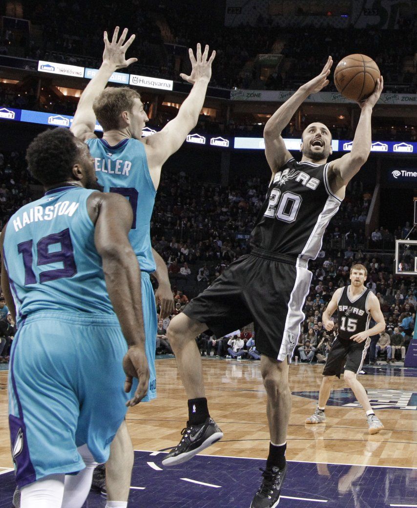 Ginóbili anuncia que seguirá una temporada más con los Spurs