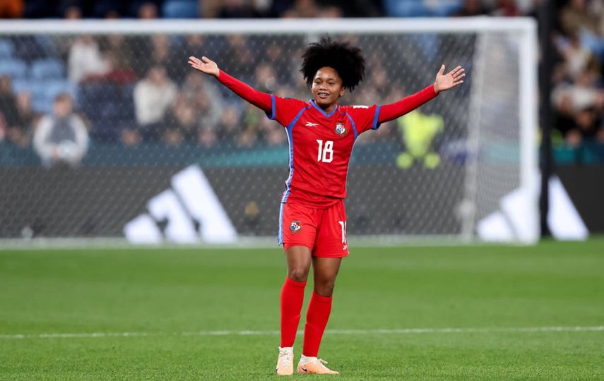 Erika Hernández: El dinero que recibimos por el Mundial me ayudó a pagar mis estudios