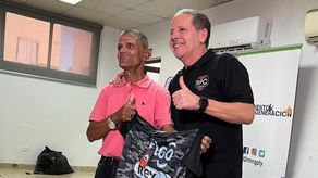 Mundial del Barrio 2023: Entregan indumentaria para jugadores