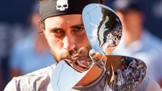 Basilashvili sorprende a Leonardo Mayer en la final de Hamburgo