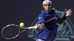 Colombiano Falla avanza a segunda ronda en torneo de Los Angeles