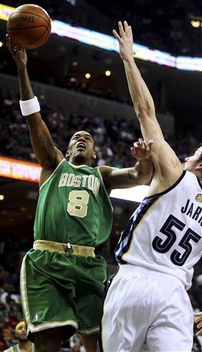 NBA: Celtics 105, Grizzlies 87; Davis anota 24 puntos