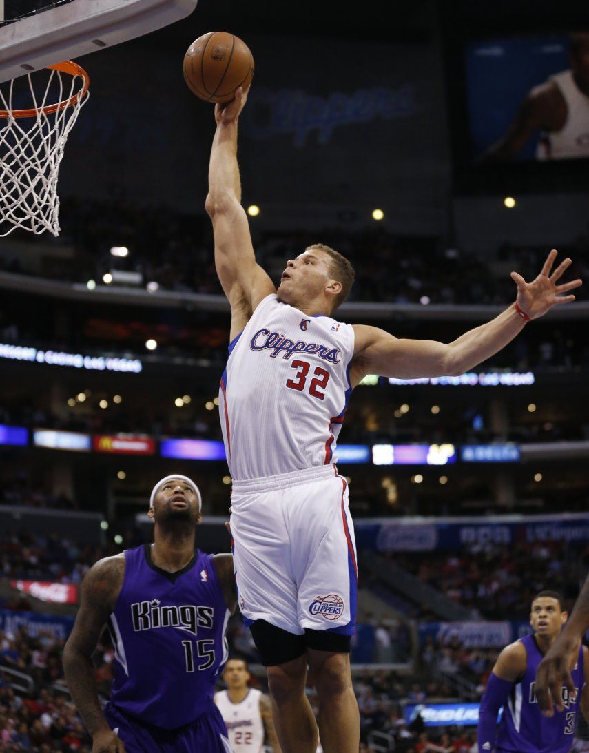 Clippers vencen a Kings y empatan récord