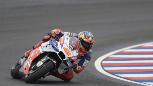 Miller le roba a Pedrosa la pole position en Argentina