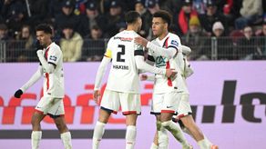 PSG golea al Saint-Brieuc y clasifica a las semifinales de la Copa de Francia