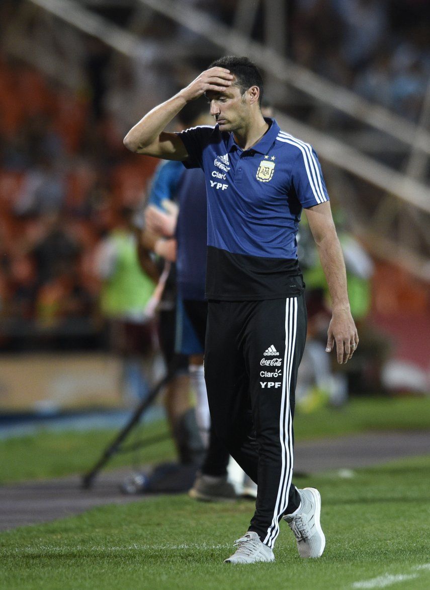 Maradona: ‘Scaloni solo va al mundial de motociclismo’