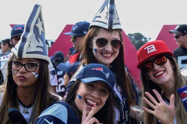 Dos anillos de Súper Bowl y un tatuaje: la pasión Raider desborda en México