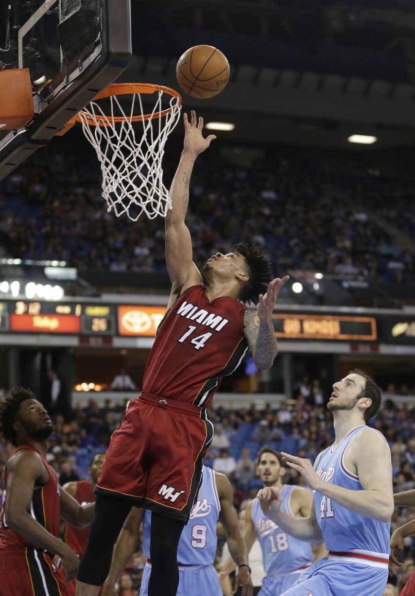Heat desperdician ventaja pero vencen a Kings