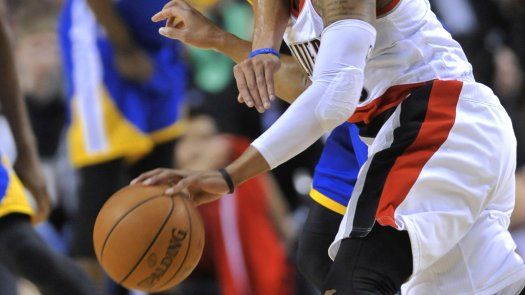 Warriors, campeones de su división tras ganar a Blazers