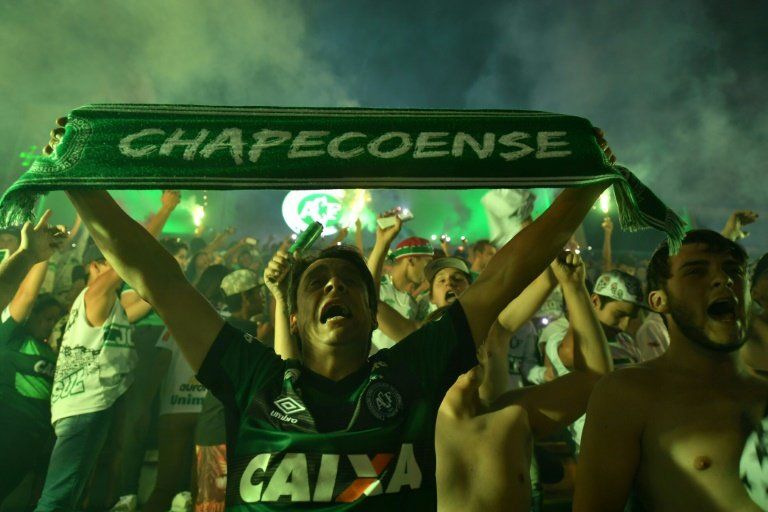 Chapecoense jugará el 29 de enero su primer partido después de la tragedia aérea