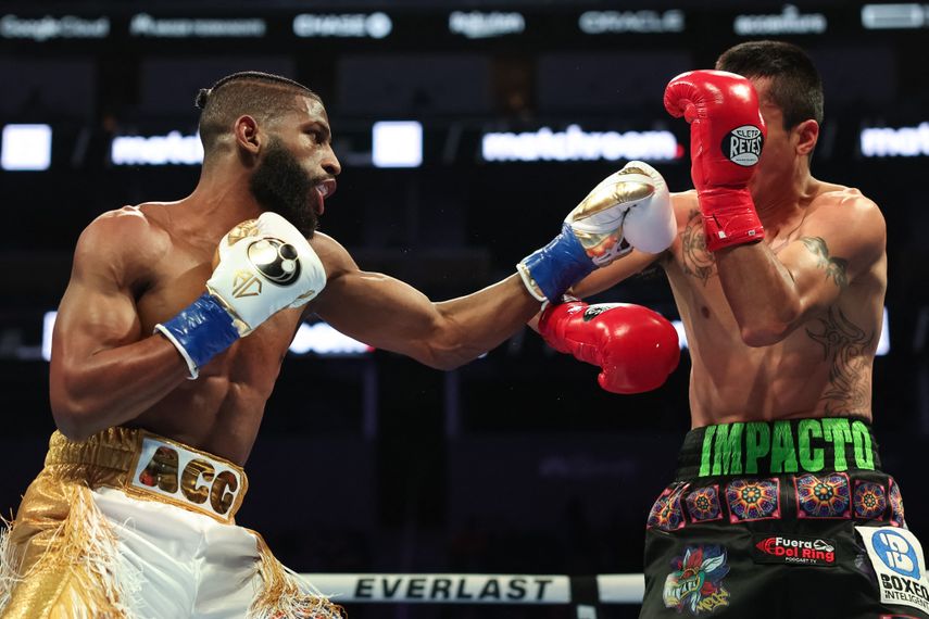 El campeón olímpico cubano Andy Cruz hará aparición en cartelera de Terence Crawford