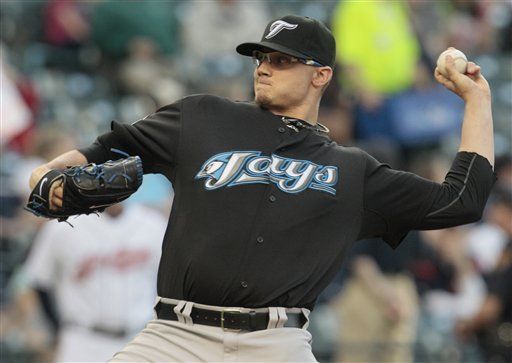 MLB: Azulejos 5, Indios 1; Cecil queda cerca de juego sin hit