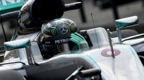 Hamilton busca cortar racha de triunfos de Rosberg