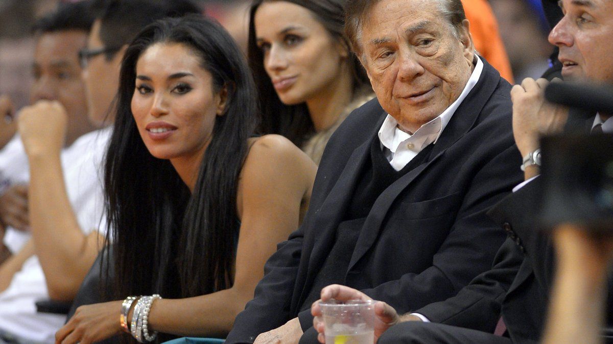 NBA interviene ante actitud racista de Sterling