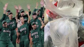 Jugadoras de Softbol en México acusadas de botar uniformes en Tokio 2020