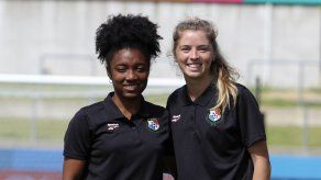 Riley Tinner (der.) junto a Marta Cox comandarán el ataque de Panamá ante Paraguay.&nbsp;