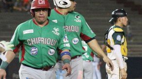 Fedebeis se retracta con la propuesta de la edad de los peloteros