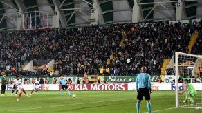 Banega da el triunfo al Sevilla en Turquía en la Europa League