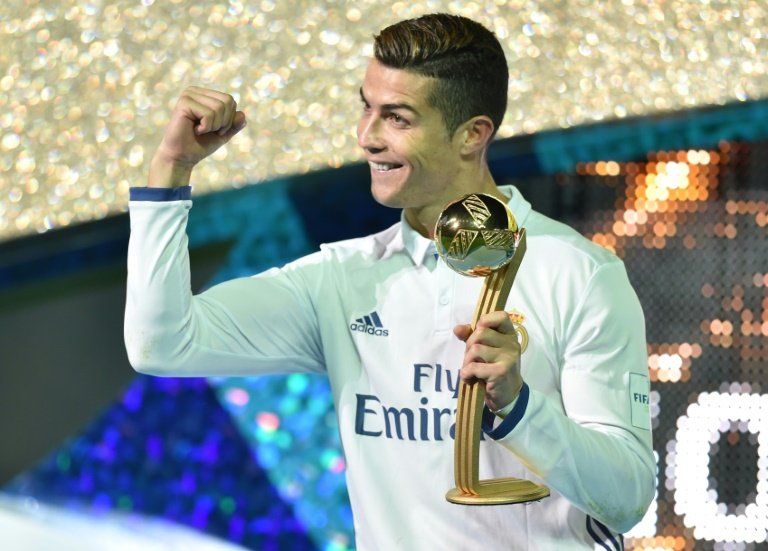 Cristiano Ronaldo, premio mejor jugador en los Globe Soccer Awards