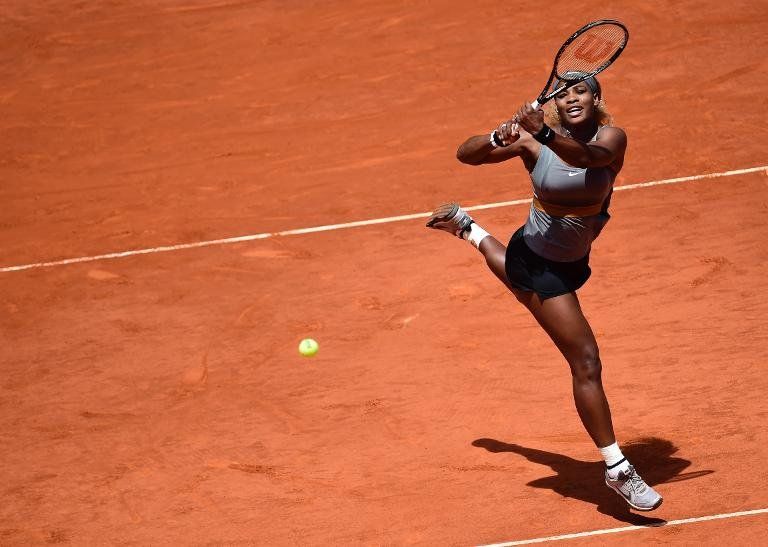 Serena Williams se retira de Madrid por lesión