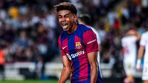 Champions League: Lamine Yamal, titular más joven en la historia