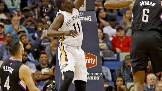 Holiday encabezó el ataque de Pelicans contra Clippers