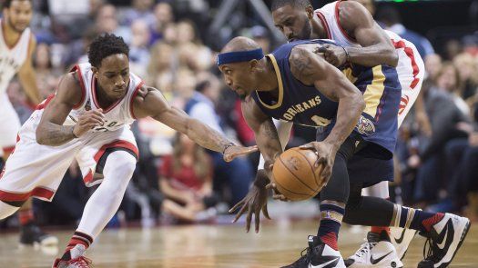 Valanciunas guía a Raptors a vencer a Pelicans 100-81