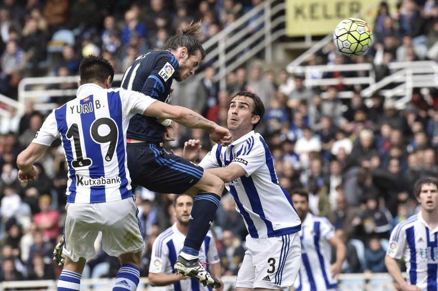Bale salva al Madrid en Anoeta y lo deja líder provisional