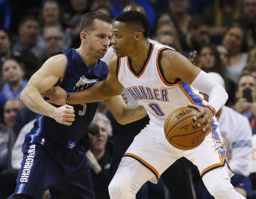Thunder gana, tras altercado entre Westbrook y Barea