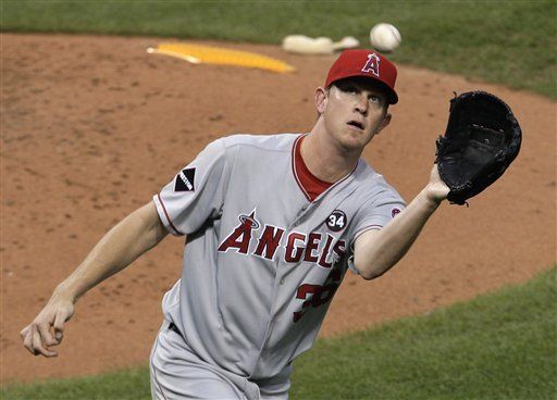 MLB: Angelinos 3, Indios 0; 2da blanqueada de Weaver