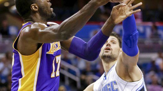 Vucevic logra el enceste del triunfo por el Magic