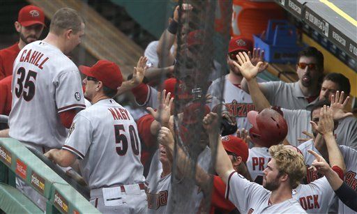 Diamondbacks saca los cañones contra Piratas