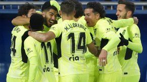 Ocasión del Atlético para escaparse en duelo atrasado contra Sevilla