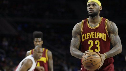 Con marcas de LeBron y Love, Cavs doblegan a Pistons