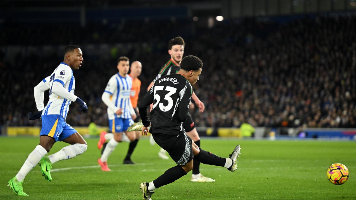 El Arsenal empató con el Brighton y se aleja del líder Liverpool