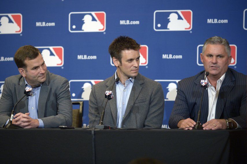 Trumbo, a D-Backs en canje entre 3 equipos