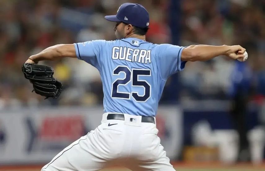 Los Rays de Tampa Bay adquieren al panameño Javy Guerra