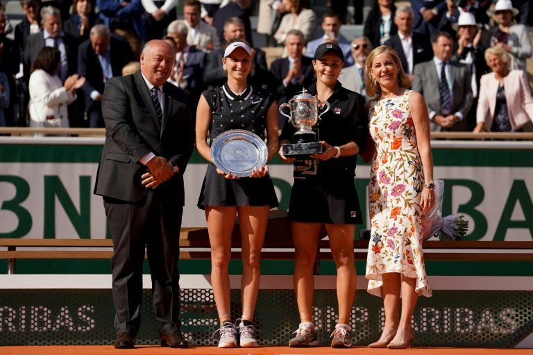 Barty vuela al título en Roland Garros y será la nueva número dos