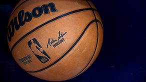 Comisionado de la NBA anuncia que 96% de los jugadores están vacunados contra el covid-19