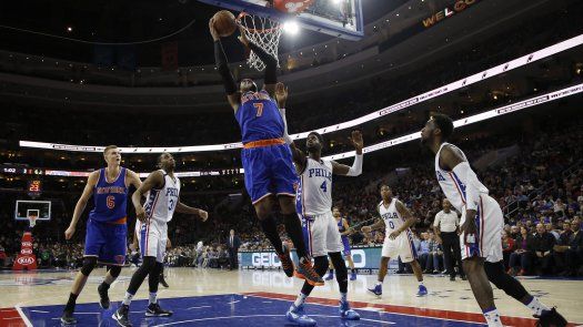 Knicks hilan su 3er triunfo, sobre los anémicos 76ers