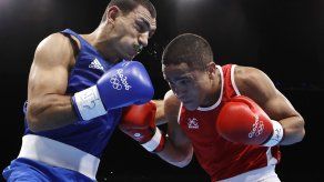 Venezolano Maestre reafirma su capitanía y avanza en boxeo