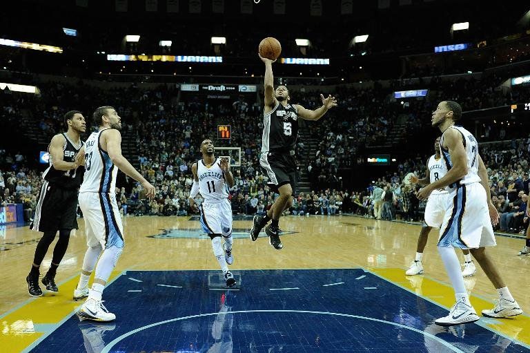 Conley y Gasol sorprenden a los Spurs y los Nets rompen la racha de los Bulls