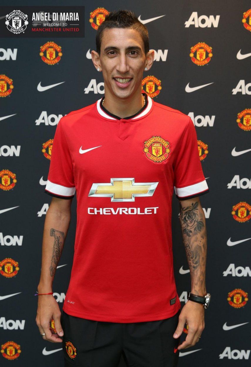 Manchester United hace oficial el fichaje de Di María