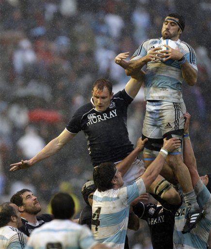 Escocia vence Argentina en amistoso de rugby