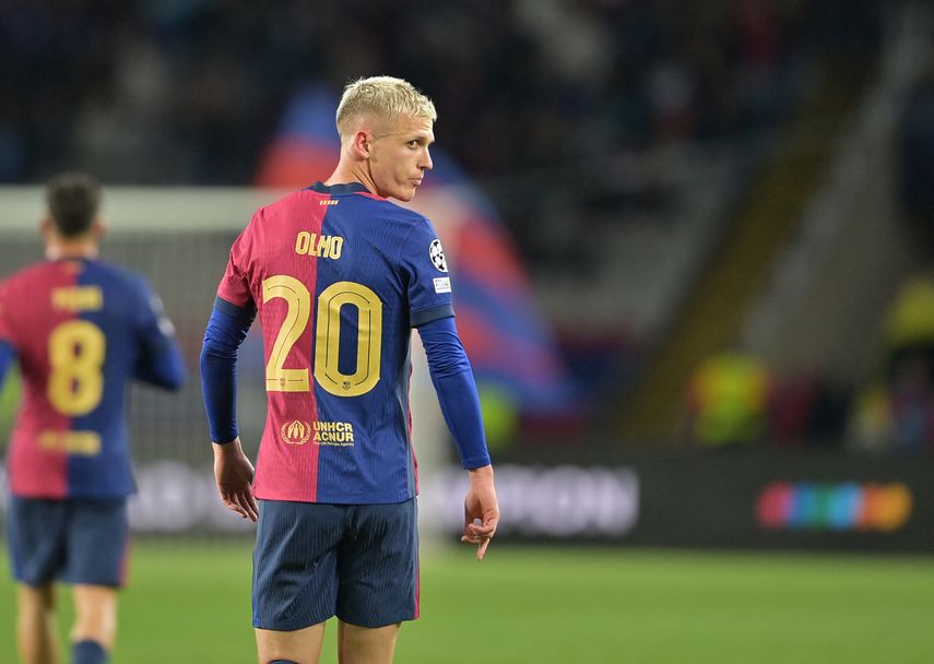 Dani Olmo es borrado de la plantilla del Barcelona por LaLiga