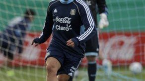 América: Batista confirma plantel de Argentina con Tevez