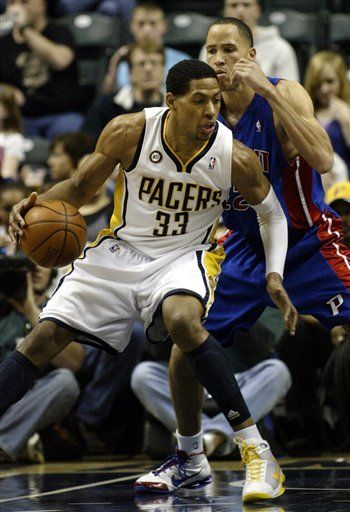 NBA: Pacers 106, Pistons 102; Granger y Murphy brillan
