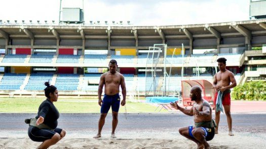 ¿Sumo en Venezuela? Otra lucha contra una pesada crisis