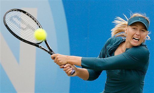 Sharapova avanza a semifinales en Birmingham