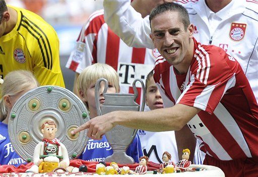 Bayern no suelta a Ribery para audiencia en Francia